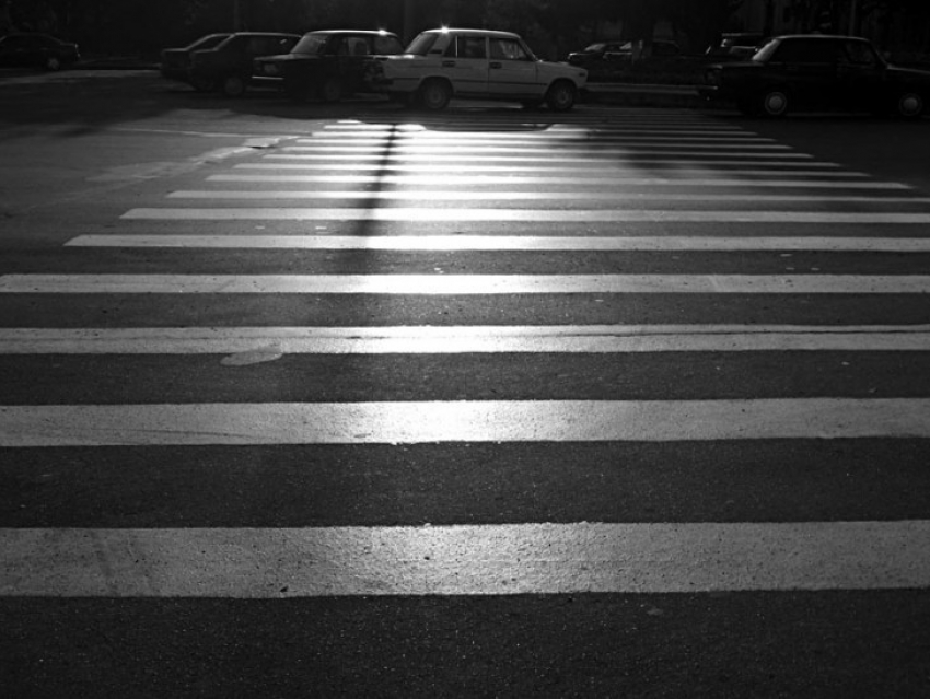 В Воронеже водитель иномарки сбил 11-летнюю школьницу