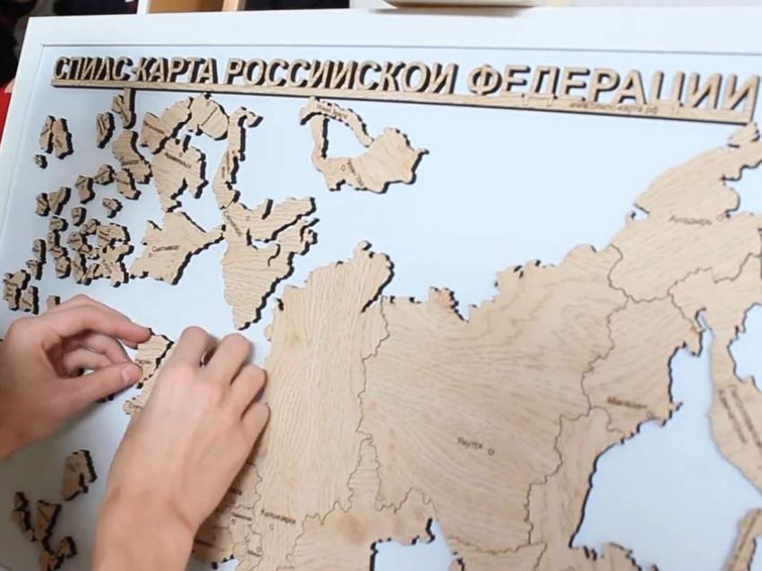 Спилс-карты по 8 тысяч и «Воронежская мысль": какие сувениры закупают в региональном правительстве