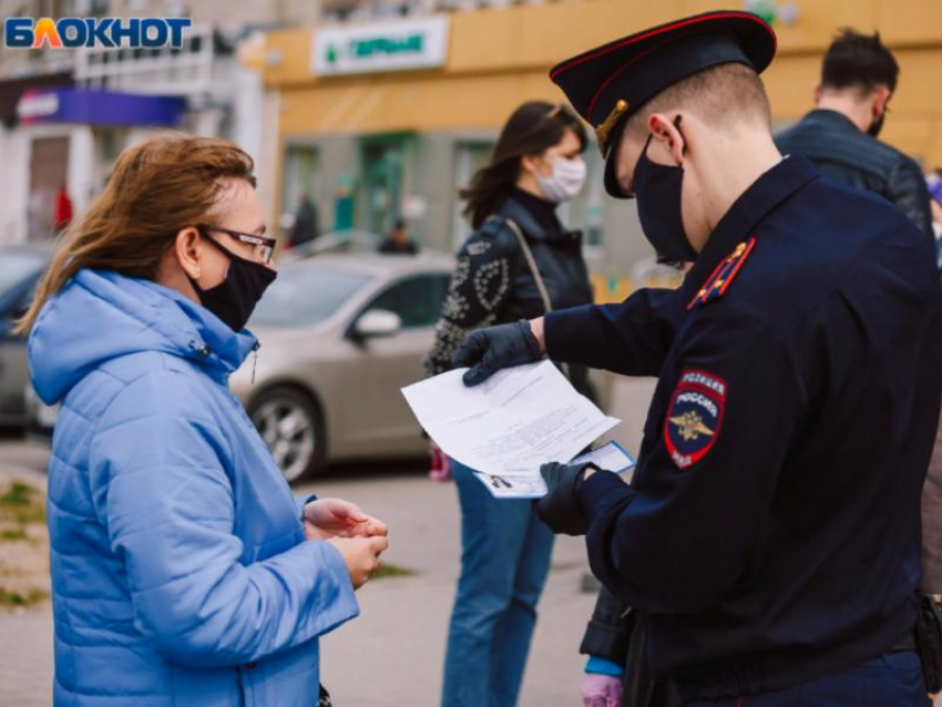 Саботажников антиковидных мер продолжают штрафовать в Воронежской области 