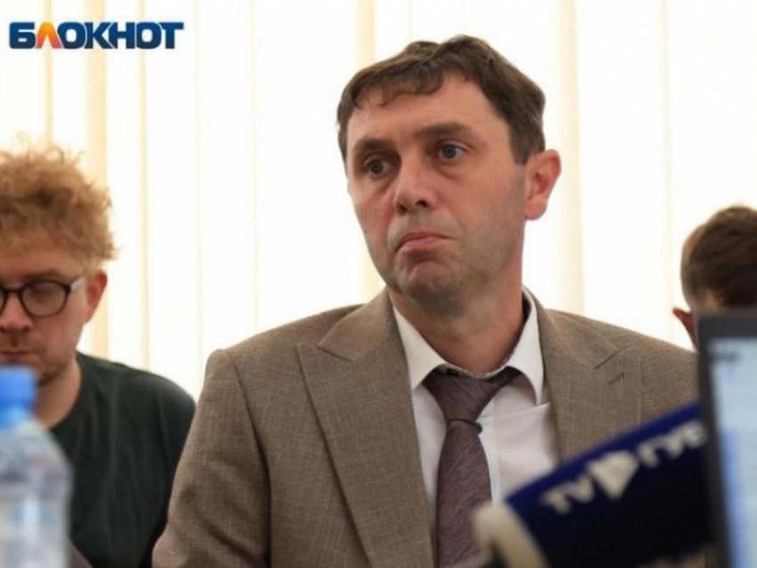 Прокуратура внесла представление Сергею Петрину из-за проблем с уборкой Воронежа от снега