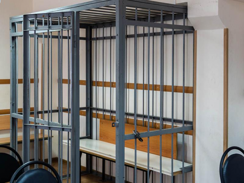 Братья-подростки ответят в суде за вымогательство в Воронежской области 