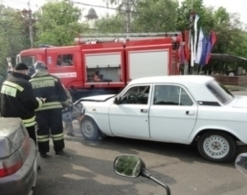 В столкновении двух авто в Воронежской области погибли 3 человека 
