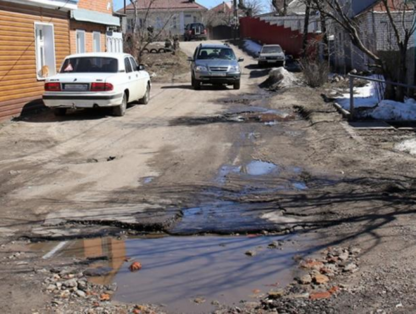 Воскрешение убитой дороги наглядно показали в Воронеже