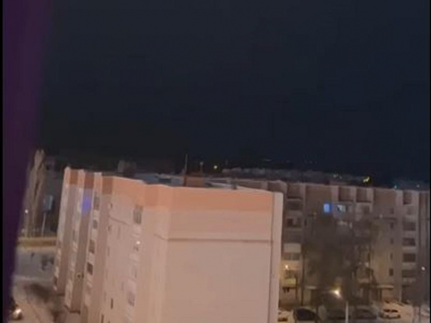 Момент поражения украинских беспилотников попал на видео в Воронеже