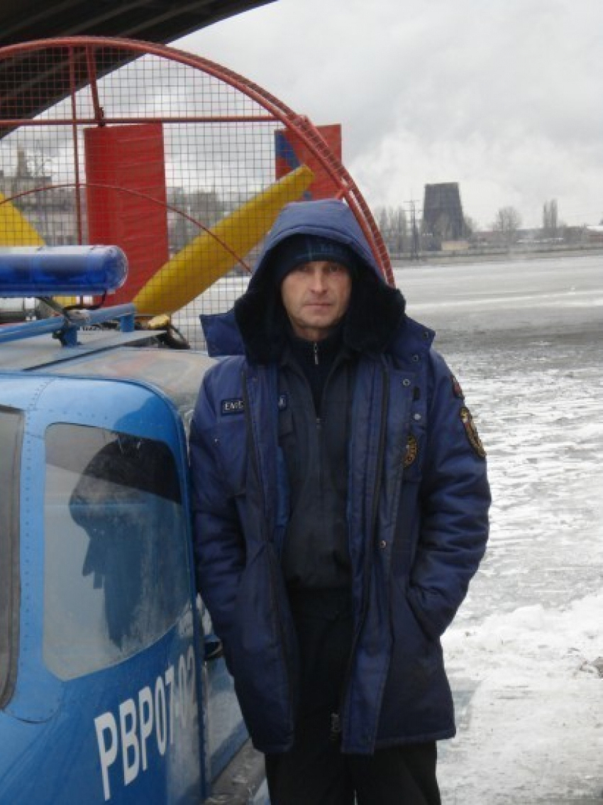 Воронежские спасатели выручают рыбаков из безвыходных ситуаций