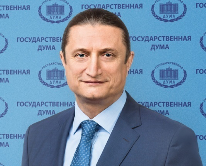 За 16 лет с момента создания первых приемных число обращений граждан возросло более чем в 7 раз