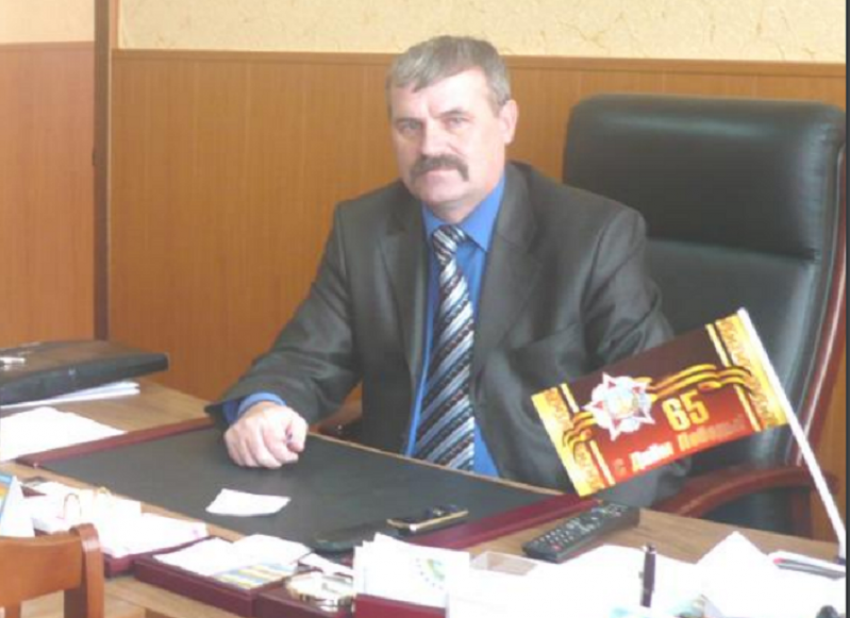 Глава поселения в Воронежской области напомогался родному бизнесу до уголовного дела 