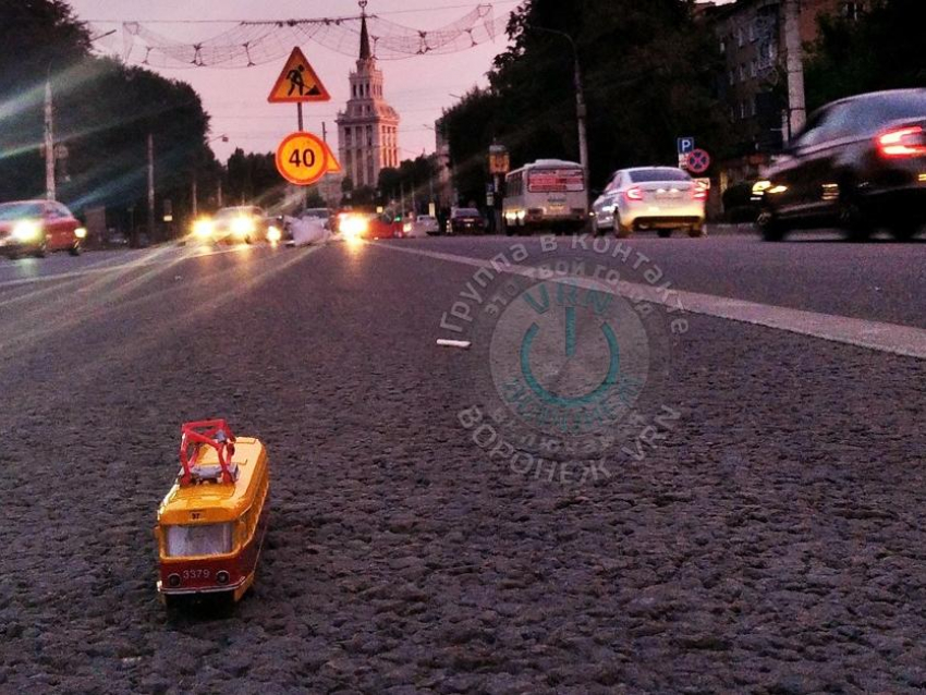 Комичное «возрождение трамвая» заметили на улицах Воронежа