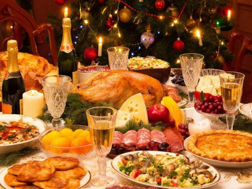 Как не отравиться в новогодние праздники, рассказал воронежский Роспотребнадзор 