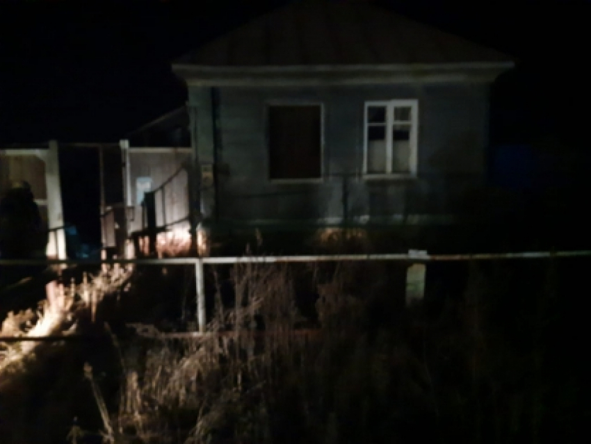 Сын убил пожилого должника на глазах матери в воронежском селе