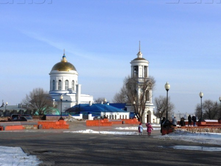 18 сентября запретят парковку у Покровского собора Воронежа 