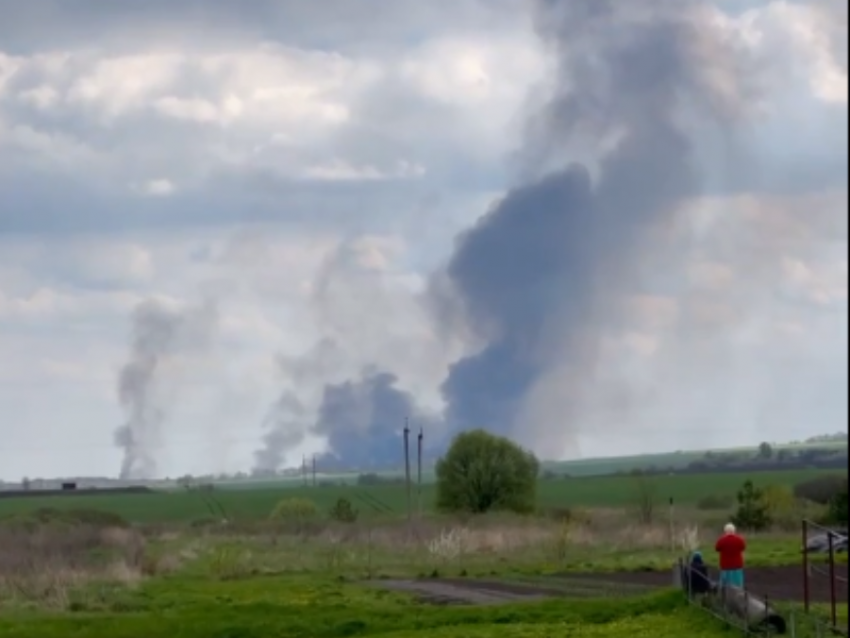 Пожар вспыхнул на объекте Минобороны РФ в Белгородской области