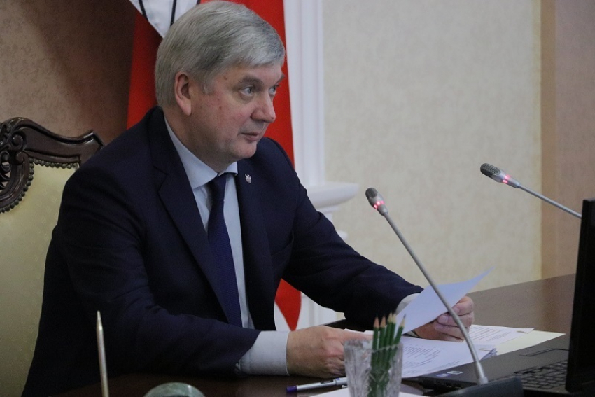 Губернатор Гусев уехал в Тольятти презентовать Павловск