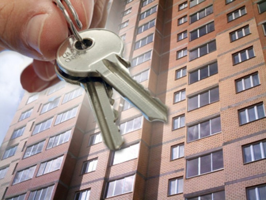 В Воронеже мужчина сдал квартиру сразу двум квартиросъемщикам