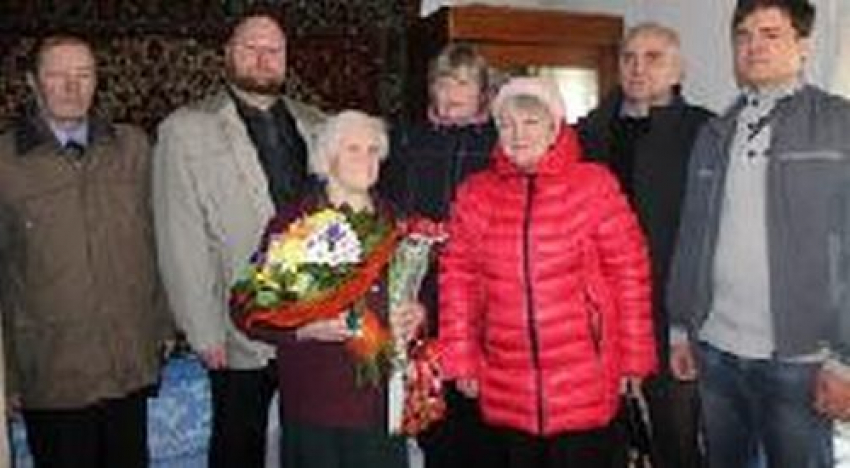 Воронежская пенсионерка в Железнодорожном районе отметила 100-летний юбилей