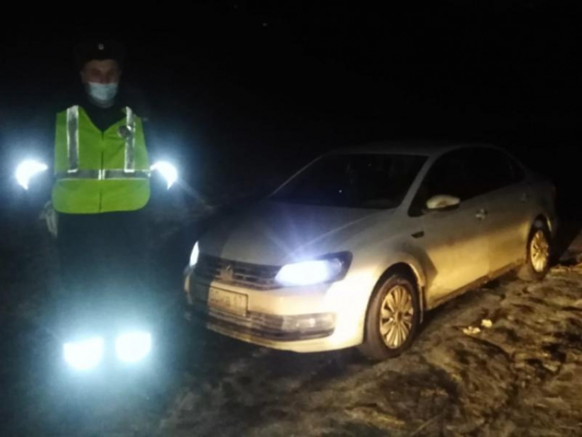 Заблудившаяся семья с двухлетним ребенком едва не замерзла в Воронежской области 