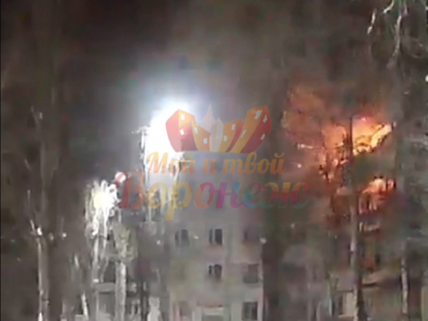 Момент взрыва в воронежском доме попал на видео 