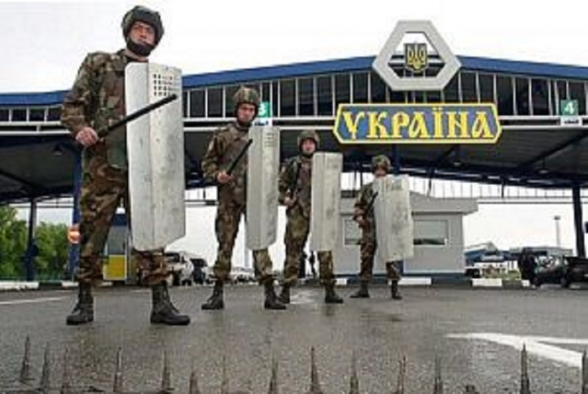 Воронежские власти зовут людей защищать границу с Украиной 