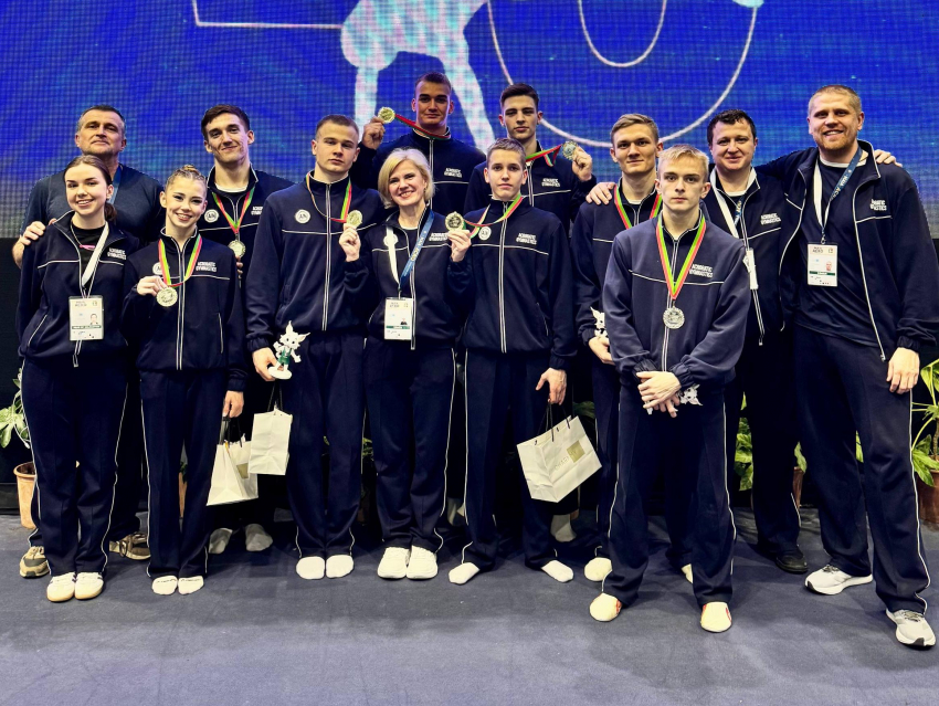 Акробаты из Воронежа заняли первое место на Кубке мира