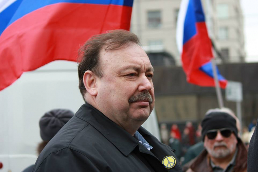 Бывший депутат Госдумы поддержал воронежских полицейских в инциденте с чеченками