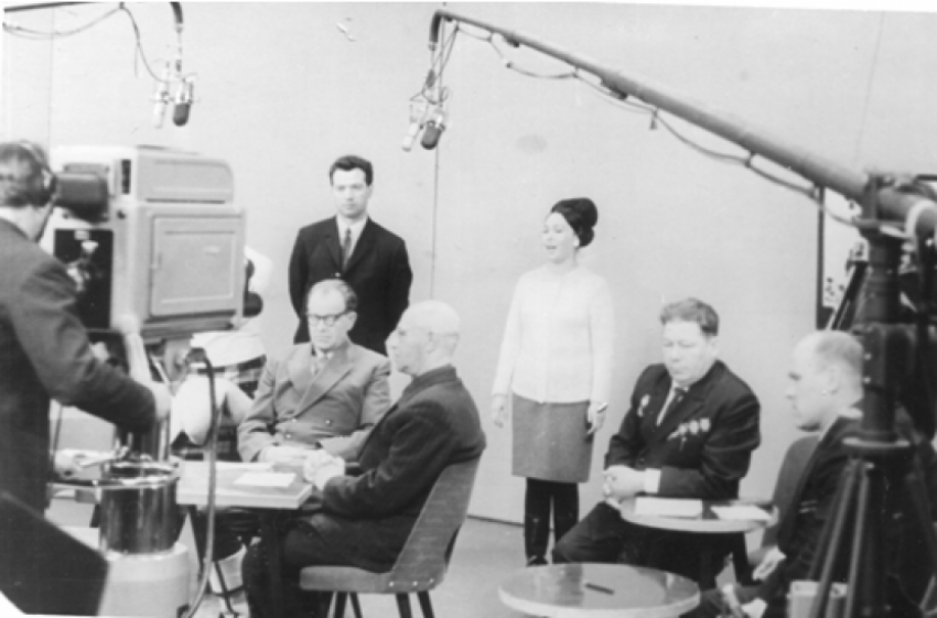 Первому диктору воронежского телевидения исполнилось 90 лет