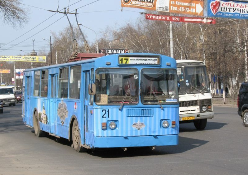 В Советском районе Воронежа на месяц ограничили движение 17-го троллейбуса