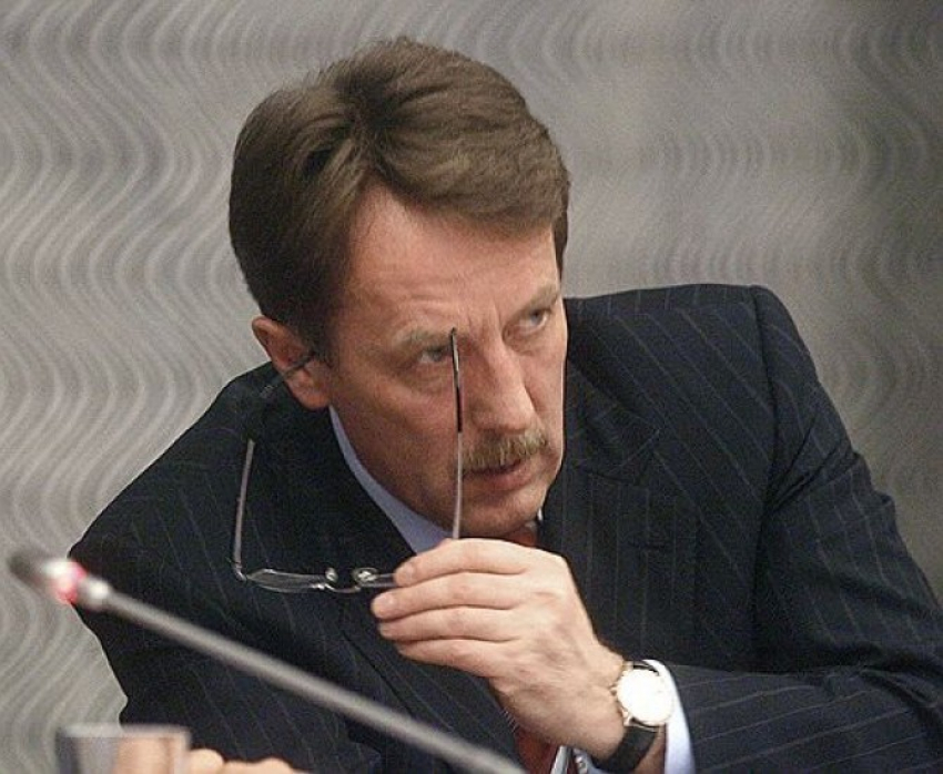 Губернатора Алексея Гордеева подчиненные побоялись спрашивать о незаконных мигрантах
