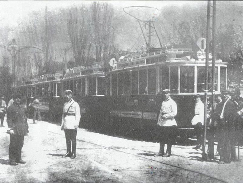 94 года назад по Воронежу открыли трамвайное движение
