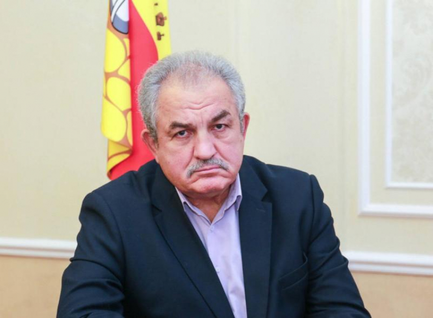 Нокаутировавший Леннокса Льюиса боксер и Почетный гражданин Воронежа отмечает День рождения