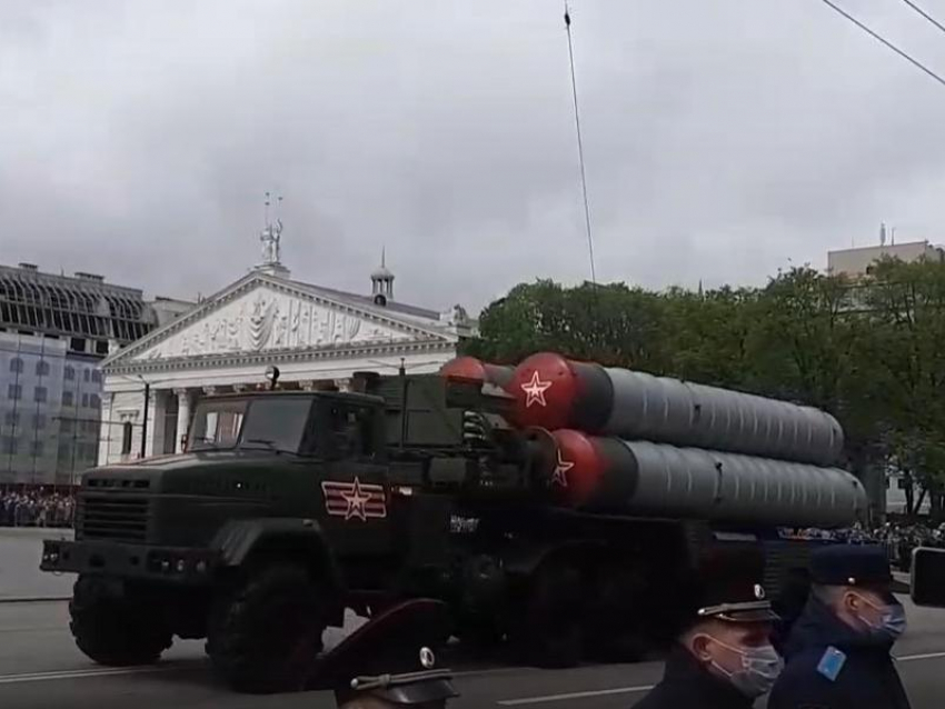 Военное величие России показали на примере С-300 «Фаворит» в Воронеже
