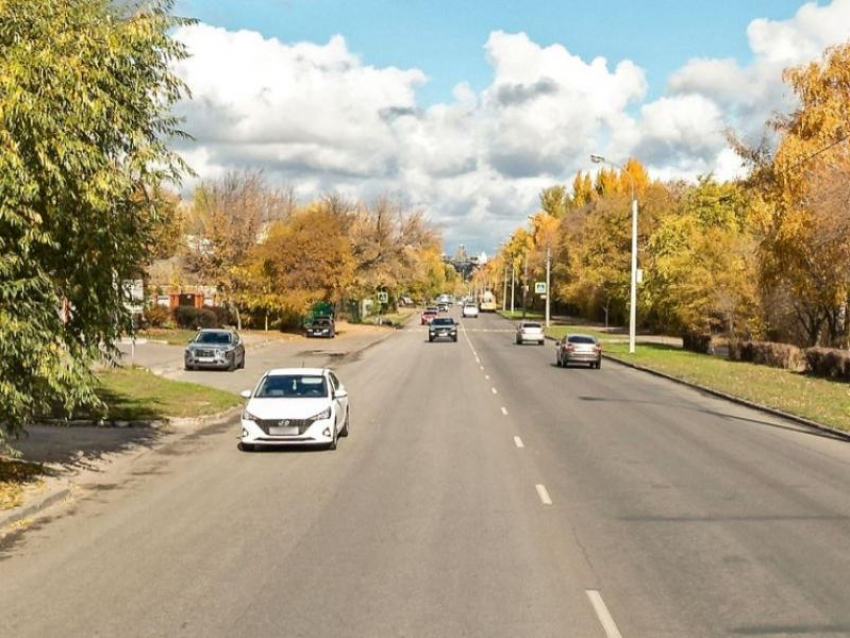 В Воронеже продлили ограничение съезда на Петровскую набережную и выезда с неё