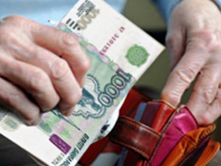 Воронежские пенсионеры отдали 150 тыс рублей «социальному» мошеннику
