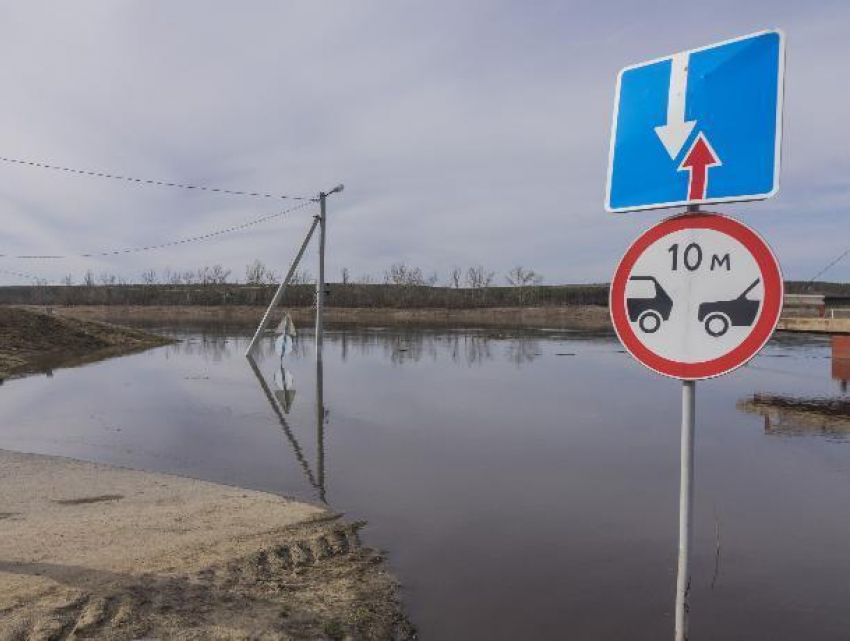 В Воронежской области затопило 22 моста