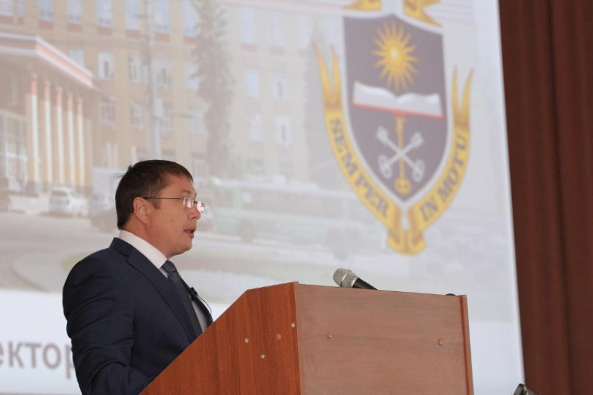 В Воронежском госуниверситете состоялось собрание профессорско-преподавательского состава