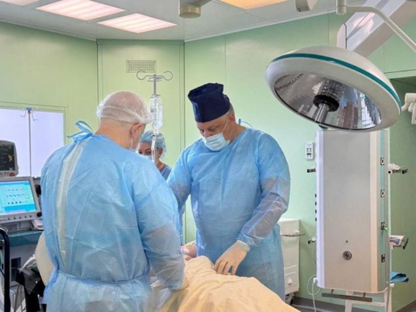 Необычную операцию провели врачи для спасения беременной девушки в Воронеже