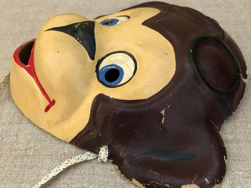 Воронежские маски из «Динамо»: как забытая фабрика на улице Ленина одевала в сказку всю страну