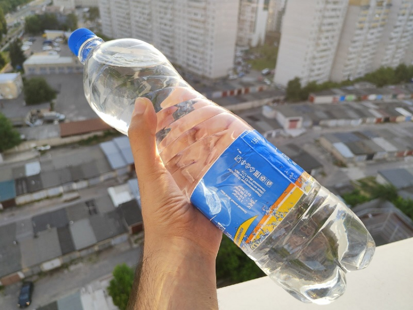 Техническую и питьевую воду привезут жителям обезвоженного Северного микрорайона Воронежа