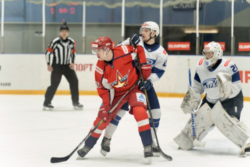 Завершающая игра выездной серии обернулась поражением воронежского «Бурана»