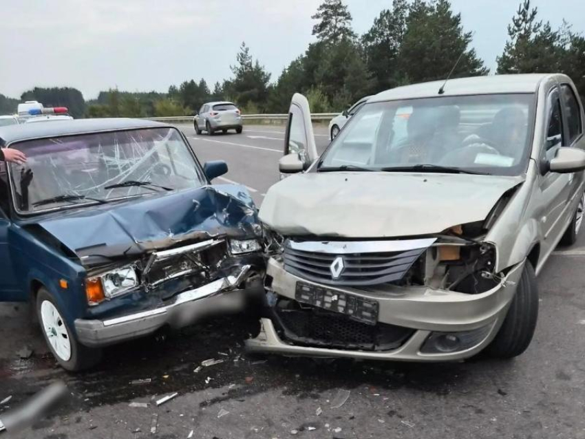 Один человек погиб и трое пострадали в результате ДТП в Нововоронеже