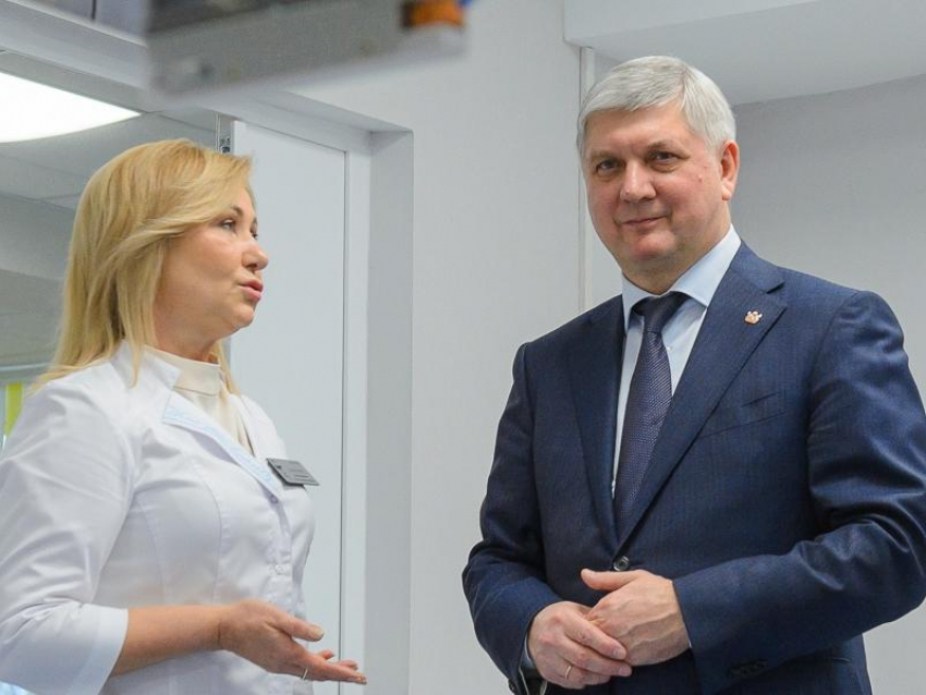 Виртуальный губернатор Гусев приободрил подписчиков на фоне коронавируса