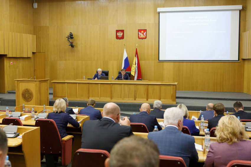 Новый повод для отставки губернатора появился в воронежском законе