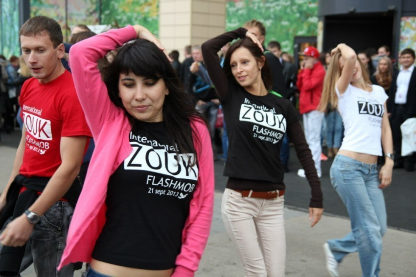 В Воронеже любители потанцевать могут поучаствовать в интернациональном флешмобе