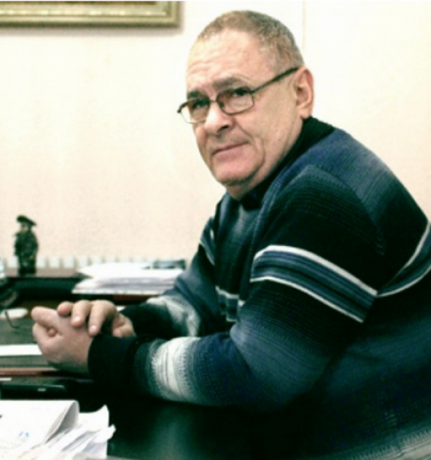 Иван Куликов через три месяца депутатской работы получил благодарственную грамоту
