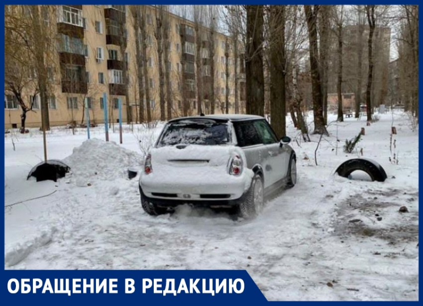 Чтобы пристыдить дворников, воронежцу пришлось взять в руки лопату