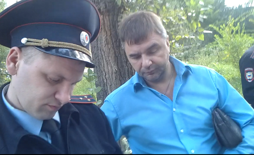Полиция в Воронеже встала на сторону жильцов в конфликте с «дочкой» ДСК Сергея Лукина