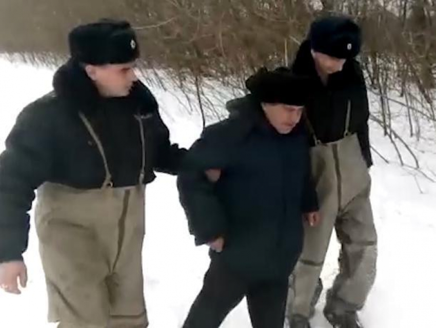 Воронежского пенсионера спасли от страшной смерти в лесу