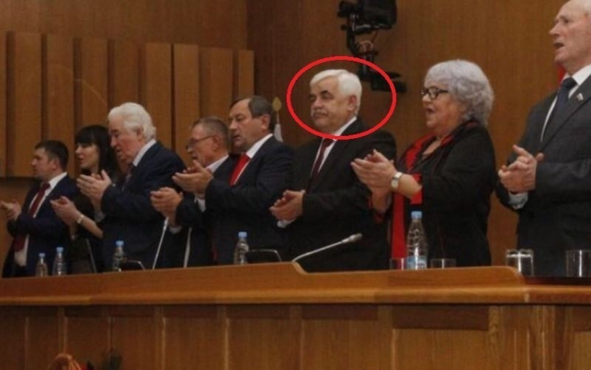 В Воронеже Макин поиздевался над вице-губернатором Агибаловым