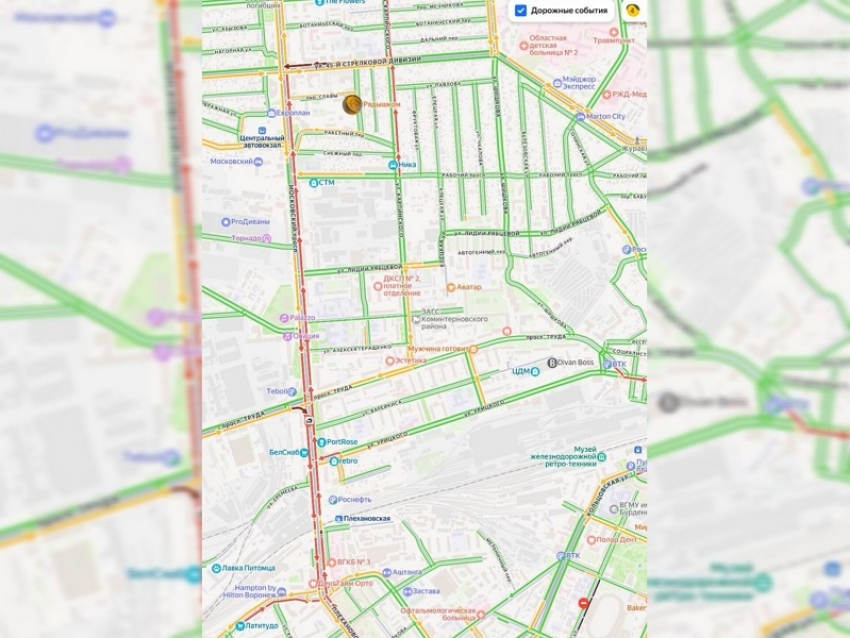 Карты оценили пробки в Воронеже в 4 балла, но Московский проспект традиционно «покраснел»